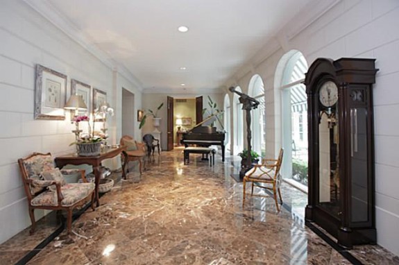 St Andrews Foyer