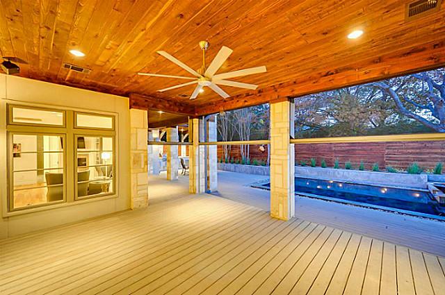 Swananoah Porch