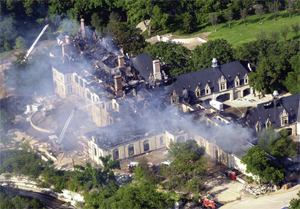 Triomphe burns